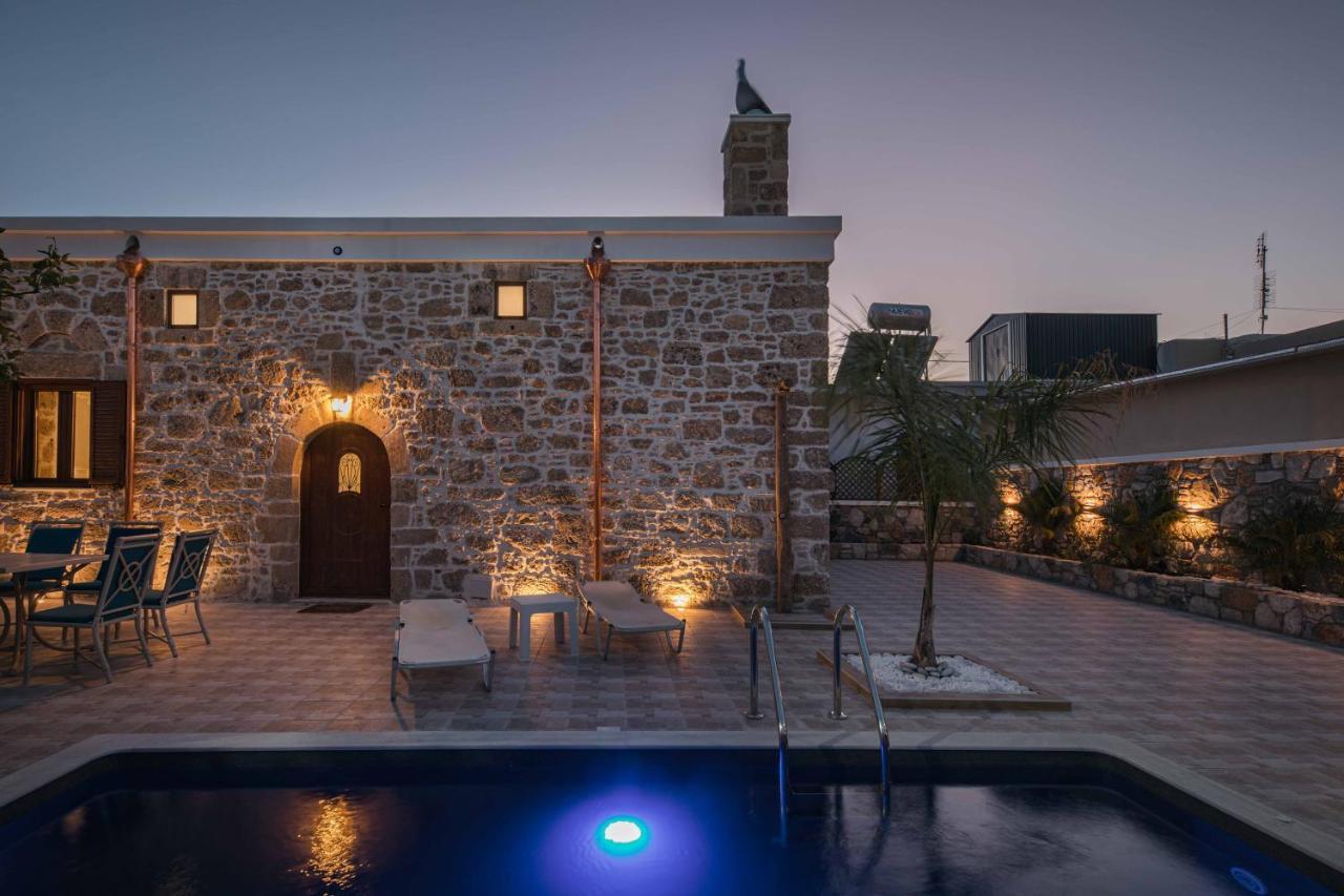 Villa Anaflo Haraki Exteriör bild
